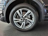 Volkswagen T-Roc (2022) R-Line 2.0 TSI 4Motion (140kW/ - náhled 26