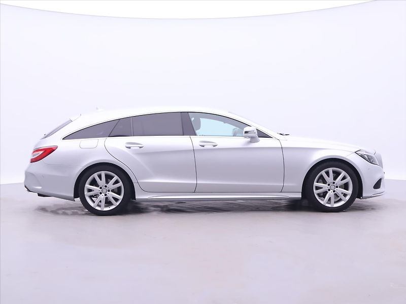 Mercedes-Benz CLS 3,0 350CDI 185kW AMG-Line 4M C - fotka 8 z 42