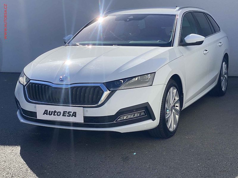 Škoda Octavia (2021) 1.5 TSi, 1.maj,ČR, Style, LED - fotka 3 z 18