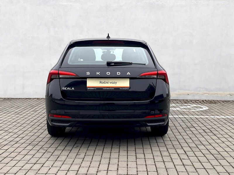 Škoda Scala (2025) 1,0TSI 85KW SELECTION - fotka 9 z 20