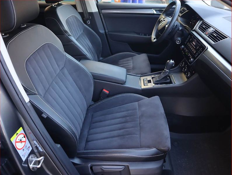 Škoda Superb (2022) Style 1.5 TSI - fotka 9 z 28