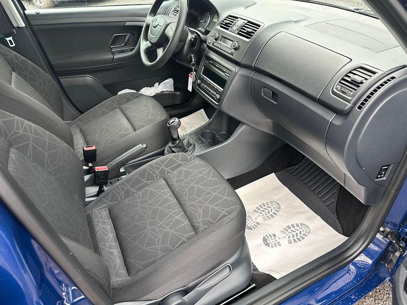 Škoda Fabia (2012) 1,2TSI 77KW Family - fotka 13 z 23