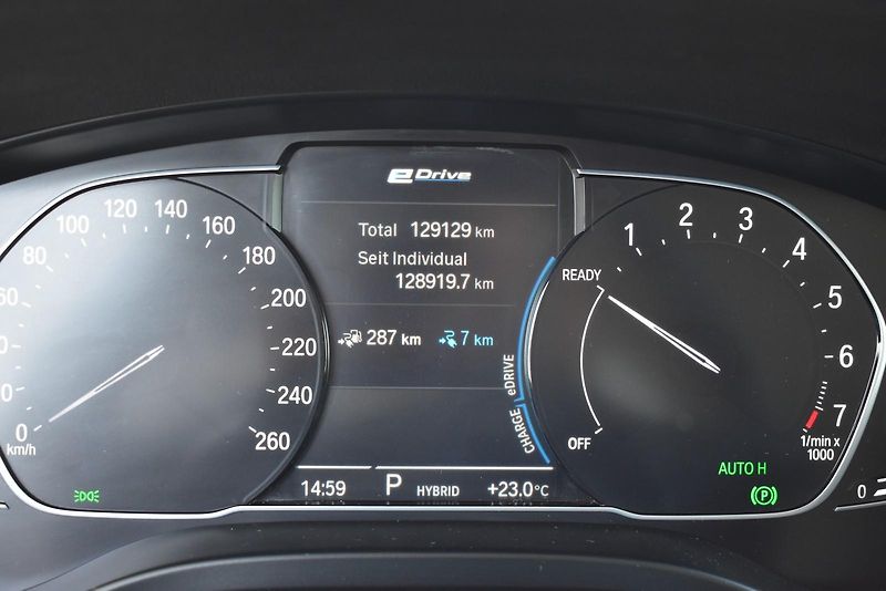 BMW X3 30e xDrive 215kw 1. majitel - fotka 9 z 10