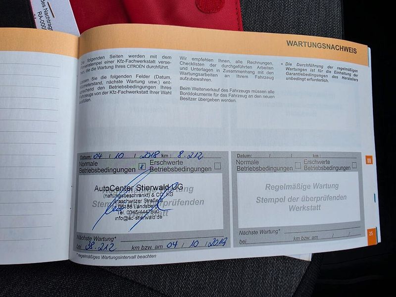 Citroën Grand C4 Picasso (2017) 2.0 HDI Navi,7míst - fotka 24 z 25