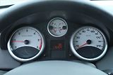 Peugeot 207 (2010) 1.4 HDI, nová STK, rezervace - náhled 11