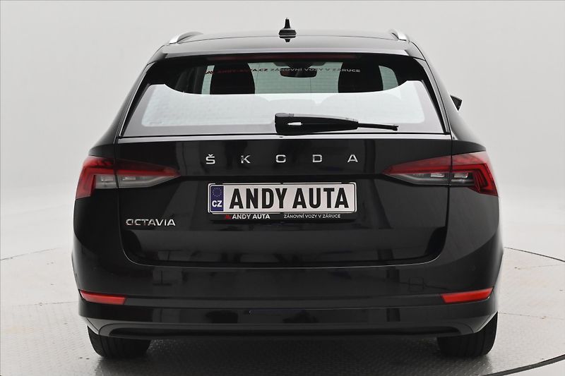 Škoda Octavia 2,0 TDI 110kW DSG Style Záruka - fotka 6 z 32