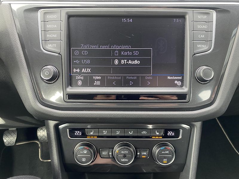 Volkswagen Tiguan 1.4 TSI 92kW - 1xMAJ.-ALU-PDC - fotka 23 z 41