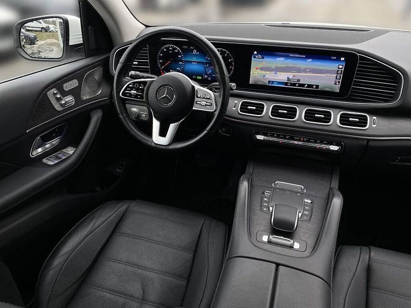 Mercedes-Benz GLE (2022) 450 4M - fotka 13 z 29