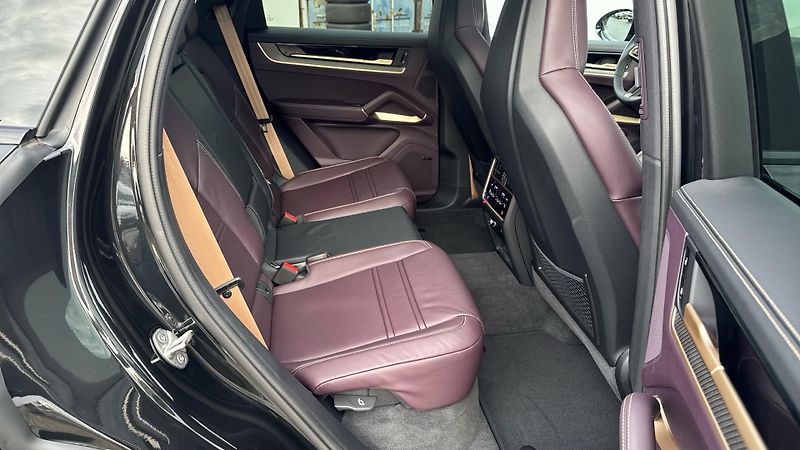 Porsche Cayenne E Hybrid Coupé - fotka 27 z 30