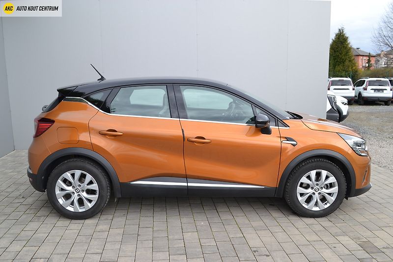 Renault Captur Intens E-TECH HYBRID 145 - fotka 6 z 45