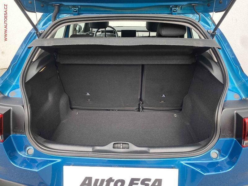 Citroën C4 Cactus (2019) 1.2 PT, 1.maj,ČR, Feel - fotka 7 z 19