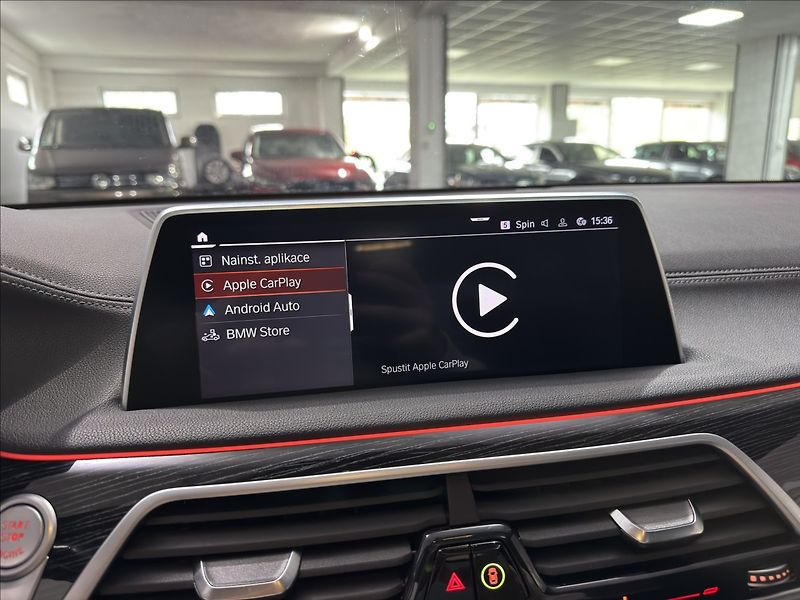 BMW Řada 7 3,0   730D XD LASER MASÁŽE ČR - fotka 18 z 45
