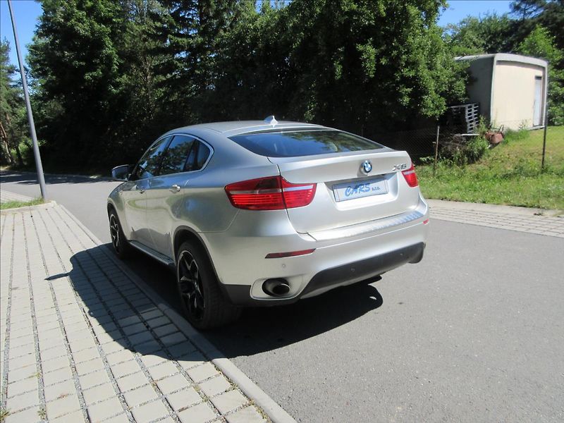 BMW X6 3,0 xDrive35D, 210Kw, Nové v Č - fotka 7 z 28