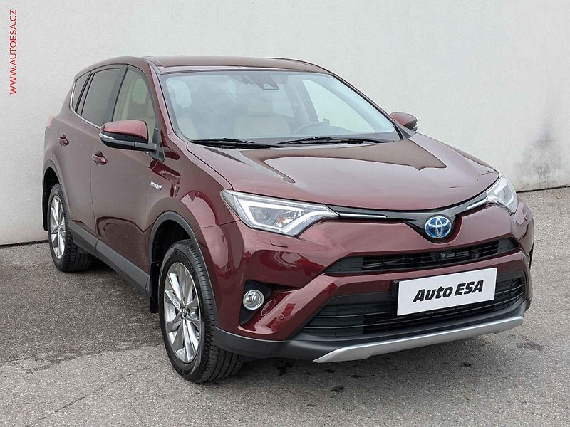 Toyota RAV4 (2017) 2.5 Hybrid 4WD, 2.maj,ČR - fotografie inzerátu