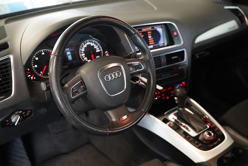 Audi Q5 - fotka 14 z 27