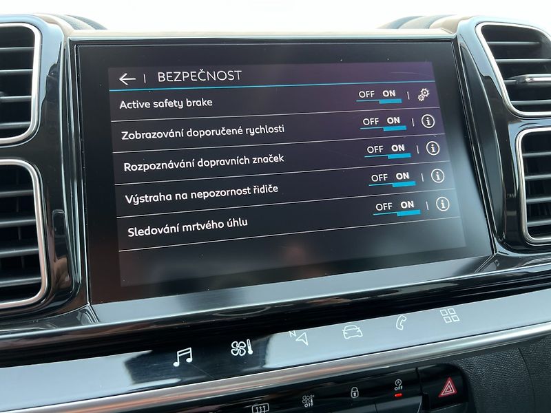 Citroën C5 Aircross (2019) 1.2PT 96kW SHINE - fotka 27 z 40