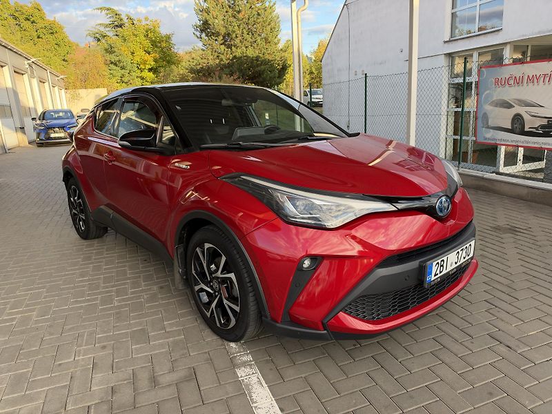 Toyota C-HR 2,0 Hybrid Selection  - fotka 3 z 10