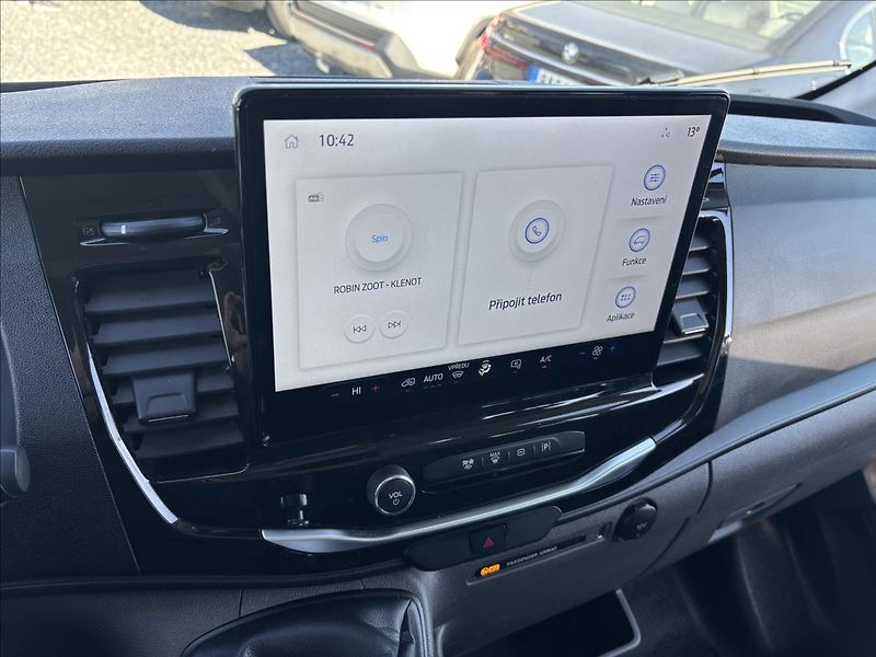 Ford Transit 2,0 EcoBlue 96kW Trend L3 DPH - fotka 26 z 37