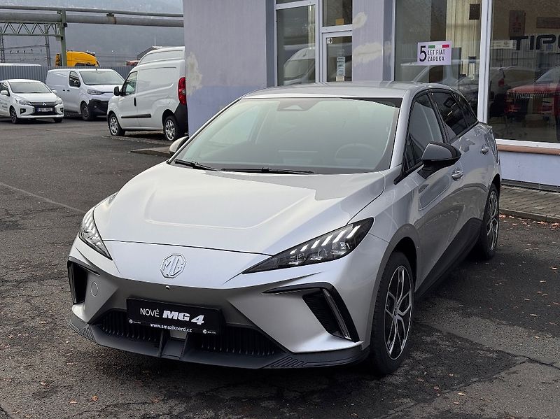 MG MG4 (2025) Electric Exclusive (64 kWh) - fotka 4 z 41