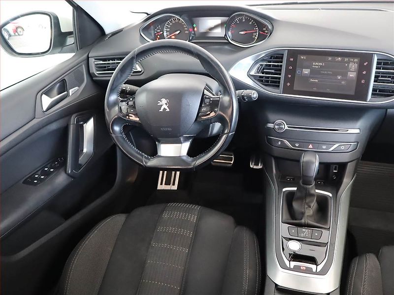 Peugeot 308 (2016) 1.6 BlueHDi, Automat, Navi - fotka 7 z 21