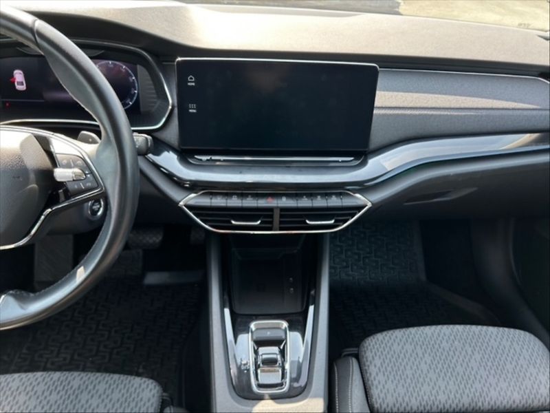 Škoda Octavia 2,0 TDI 110 Style AT - fotka 10 z 11