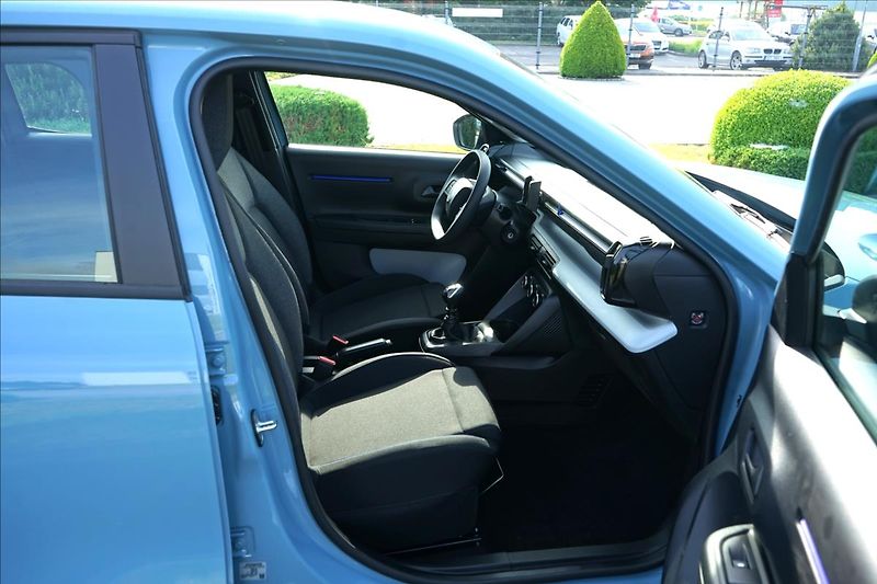 Citroën C3 (2026) 1,2 Turbo 100k Manual YOU - fotka 11 z 20
