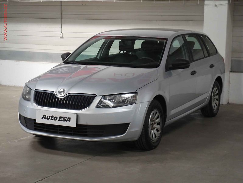 Škoda Octavia (2015) 1.6 TDi, ČR, AC - fotka 3 z 16