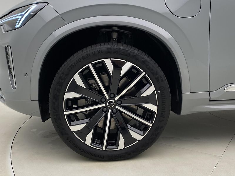 Volvo XC90 (2026) T8 AWD Plug-in BRIGHT ULTRA - fotka 18 z 75