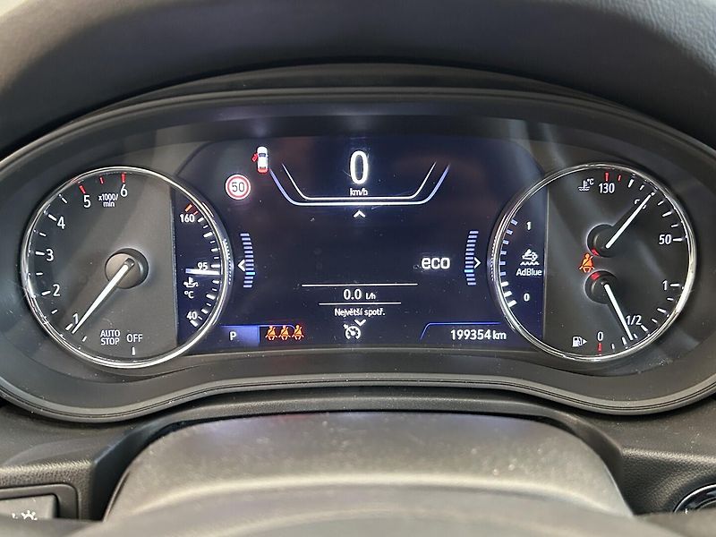 Opel Insignia 2.0 CDTI 4x4 Country Tourer - fotka 16 z 36