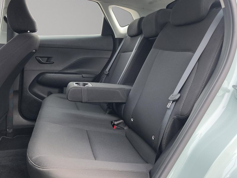 Hyundai Kona (2024) COMFORT CLUB 1.0 T-GDi 88kW, Č - fotka 26 z 27