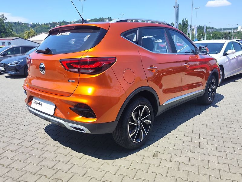 MG ZS 1.5i/78kW Emotion Plus - fotka 5 z 32