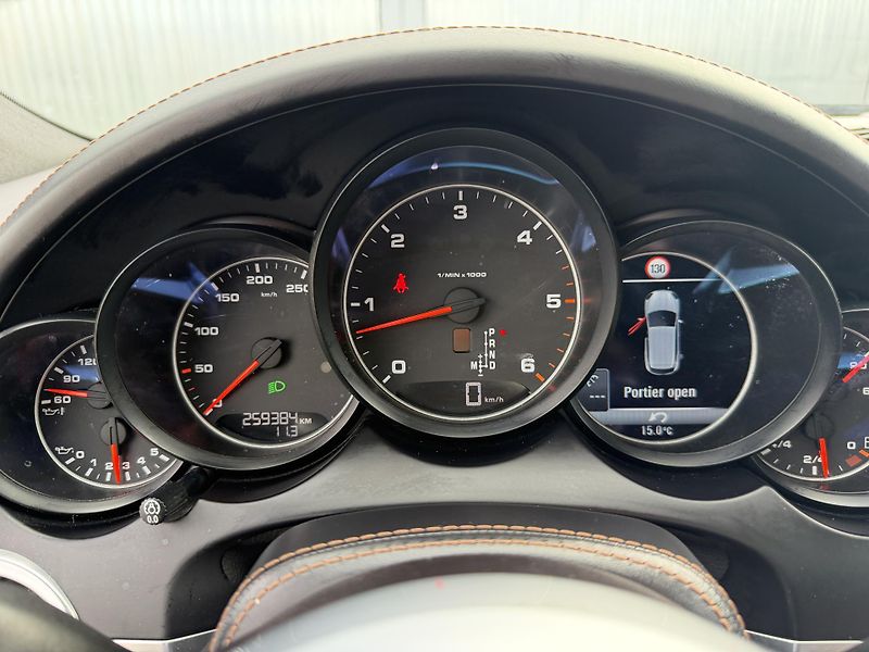 Porsche Cayenne 3.0TDI V6 265PS 4x4 GTS PAKET! - fotka 148 z 159