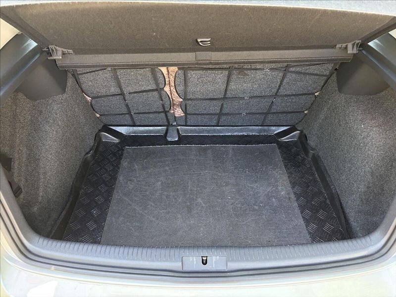 Volkswagen Golf 1,2 1.2 TSI, 1.maj, CZ,servisk - fotka 12 z 14