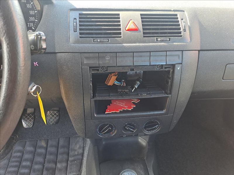 Škoda Fabia 1,9 SDI - fotka 12 z 14
