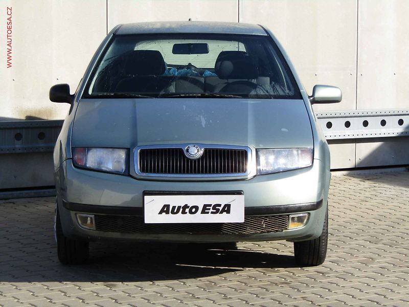 Škoda Fabia (2002) 1.4 MPi, ČR, STK8/28 - fotka 2 z 16