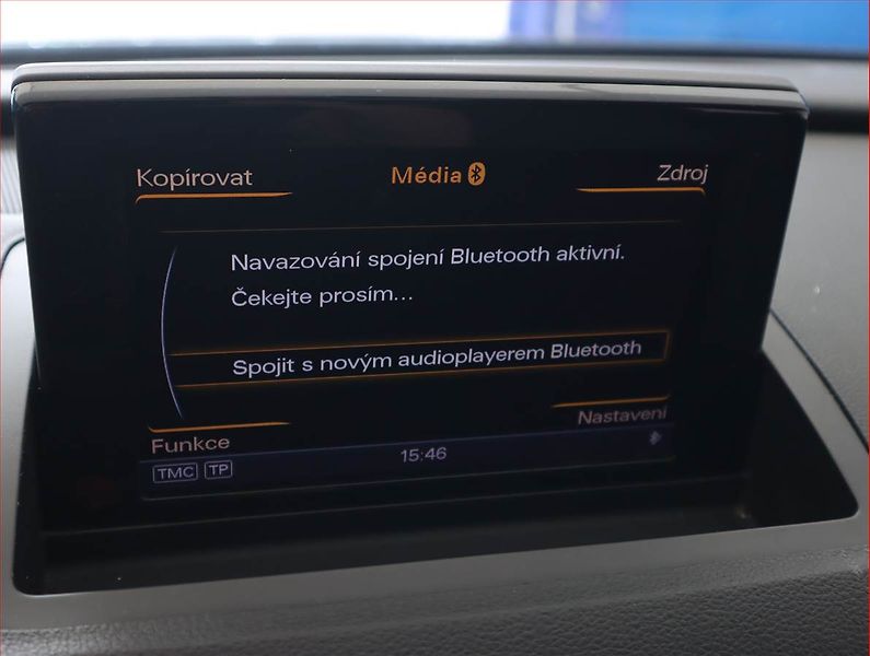 Audi Q3 (2016) 2.0 TDI, Automat, Serv.kniha - fotka 17 z 21