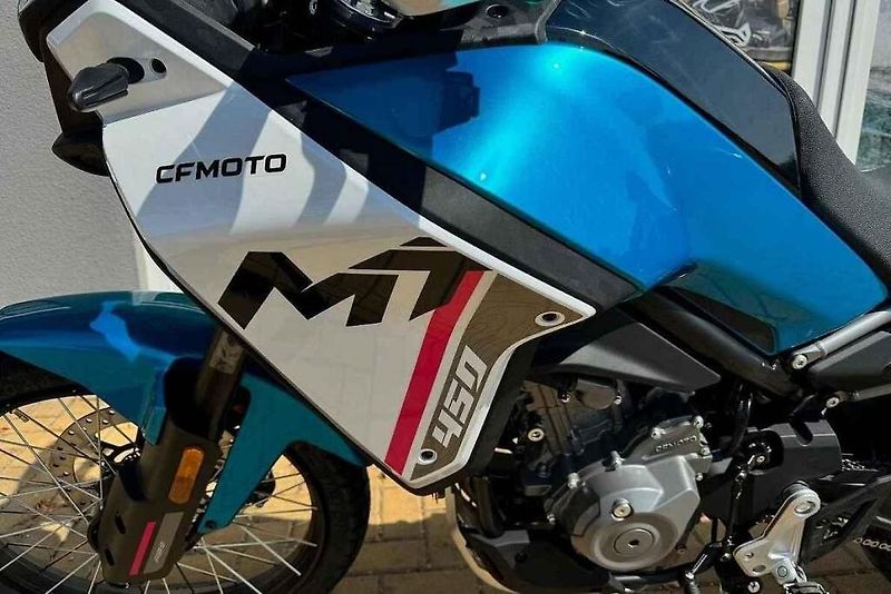 Mezi hlavní výhody motorek CFMOTO patří velmi dobrý poměr cena/výkon.
