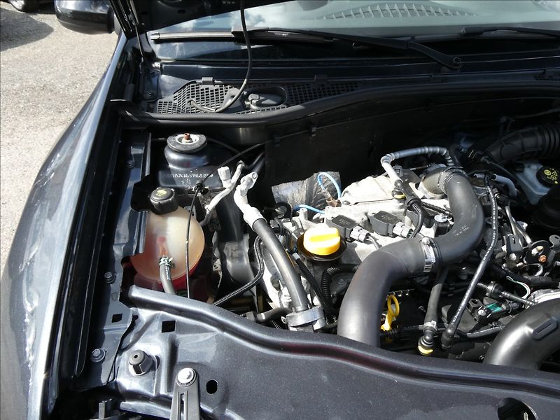 Dacia Duster 1,2 TCe 92 kW Prestige,TZ,navi - fotka 31 z 39
