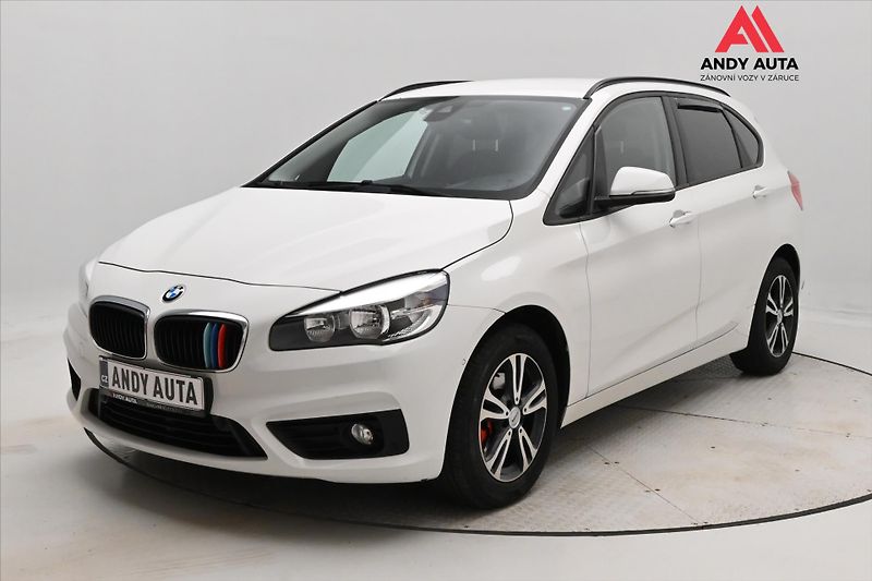 BMW Řada 2 2,0 218d 110 kW Active Záruka - fotka 1 z 31