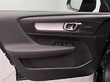 Volvo XC40 (2026) B3 BLACK EDITON  PLUS - náhled 7