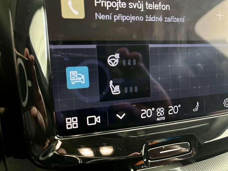 Volvo XC60 T6 AWD Recharge Inscripion - fotka 21 z 27