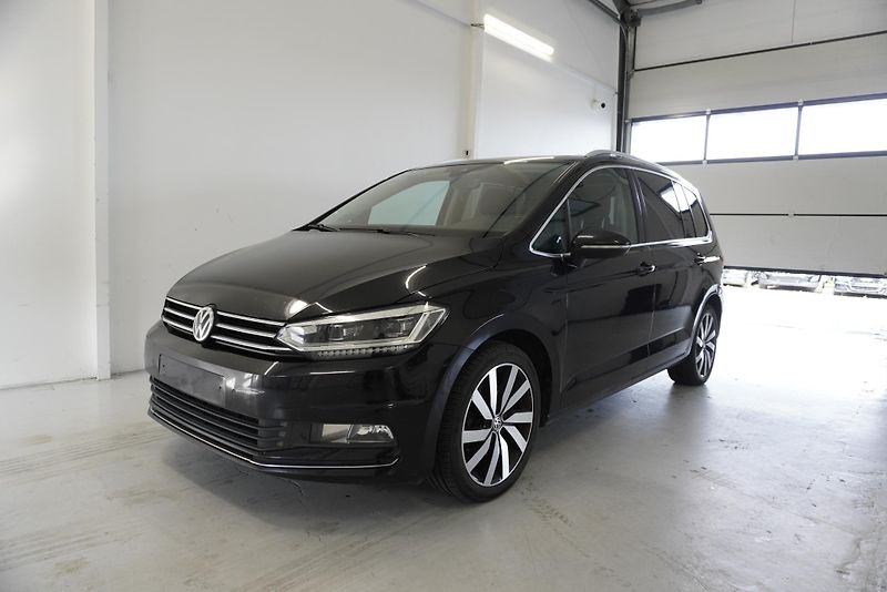 Volkswagen Touran (2017) TOURAN  2,0 TDI HIGHLINE AUT. - fotka 1 z 45