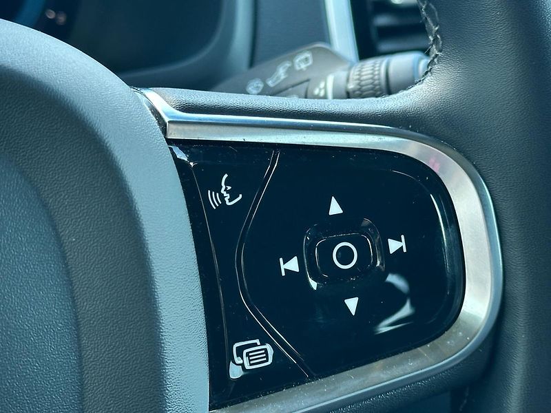 Volvo XC90 B5 AWD Plus, vzduch, ventilace - fotka 19 z 20