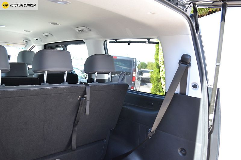 Hyundai Staria 2.2CRDi PREMIUM A/T- 9 MÍST - fotka 26 z 79