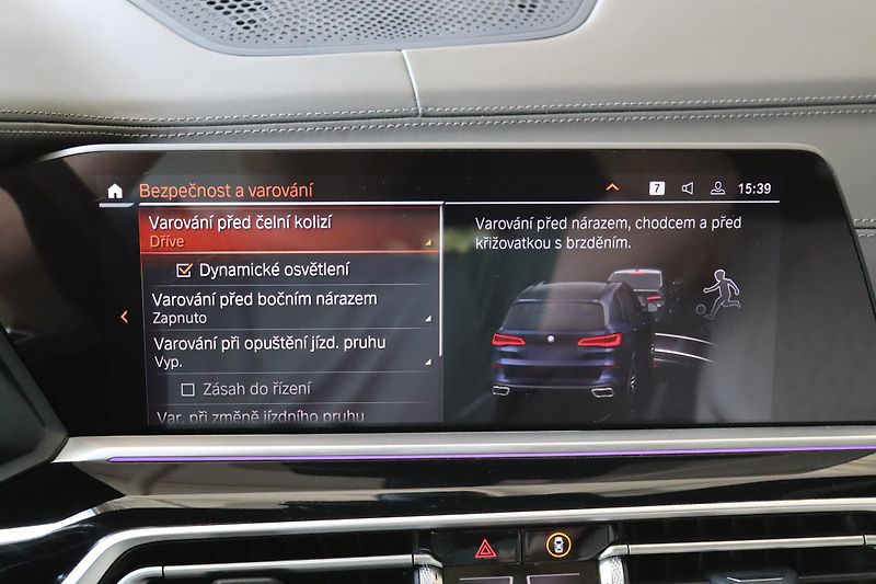 BMW X5 M50D TOP VÝBAVA 294kW DPH - fotka 32 z 50