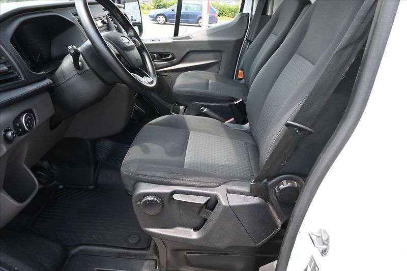 Ford Transit 2,0 TDCI 96kW L4H3 Trend Záruk - fotka 13 z 27