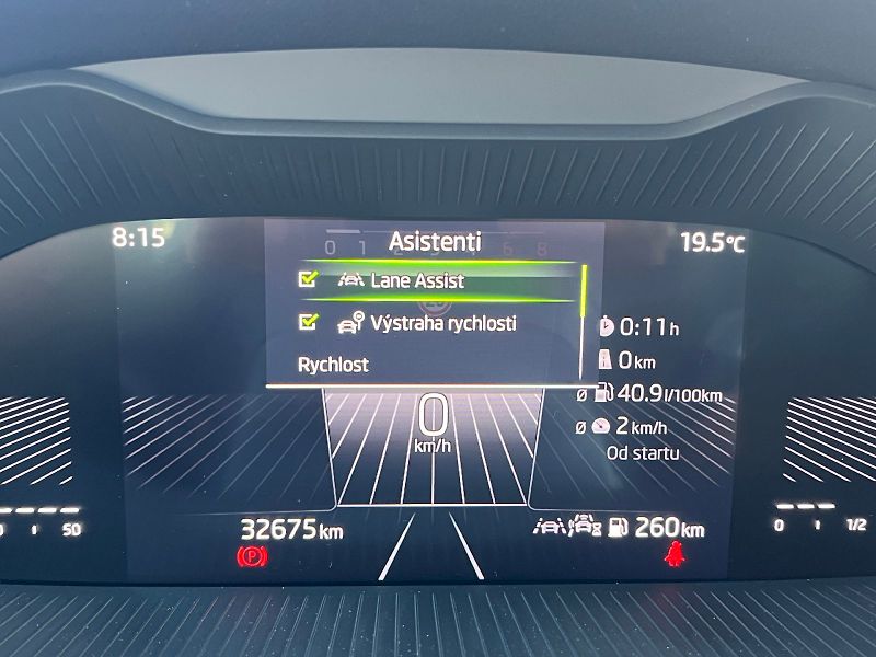 Škoda Karoq (2024) Drive 1.5TSi 110kW 7°automatic - fotka 26 z 30