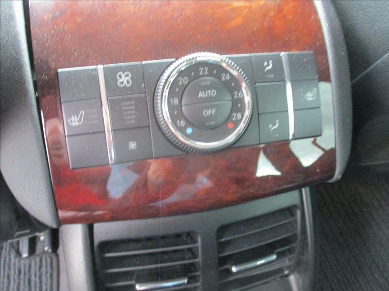 Mercedes-Benz Třídy R 3,0 320CDI, AMG, 4MATIC, DPH, - fotka 31 z 49