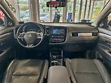 Mitsubishi Outlander 2.2 DI-D 110kW A/T, 7MÍST, 4x4 - náhled 9