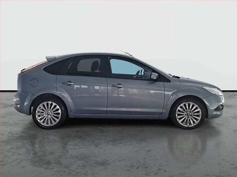Ford Focus (2008) 1.8 TDCi, nová STK, rezervace - fotka 6 z 18